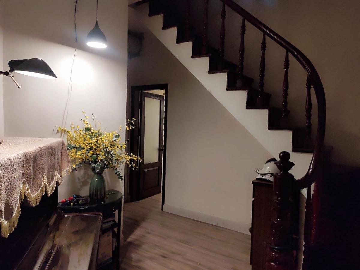 Da Tree Homestay Hanoi Exterior photo